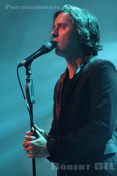 CARL BARAT - 2010-11-05 - PARIS - La Cigale - 